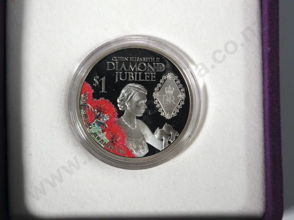2012 Diamond Jubilee 1 Ounce Silver Coin	 Image 1++