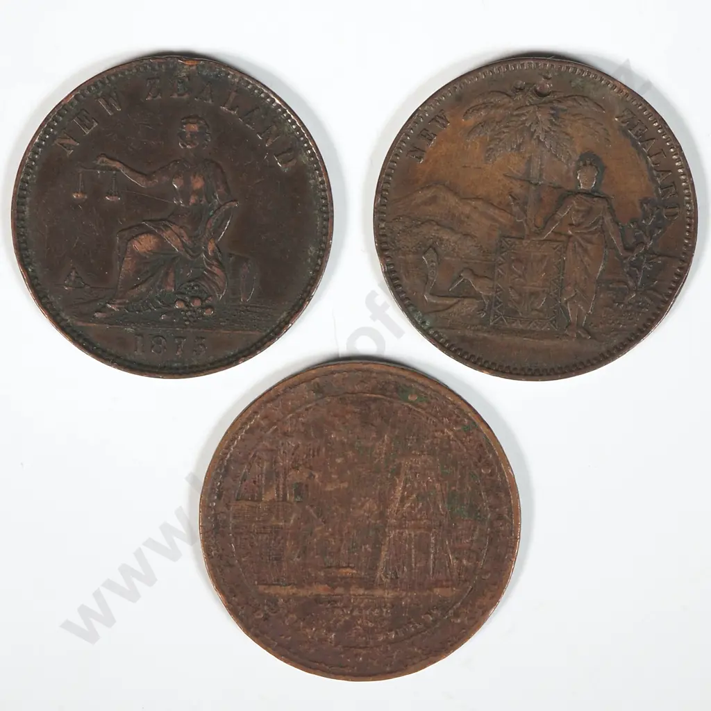 Three Antique New Zealand Penny Tokens  Image 1++