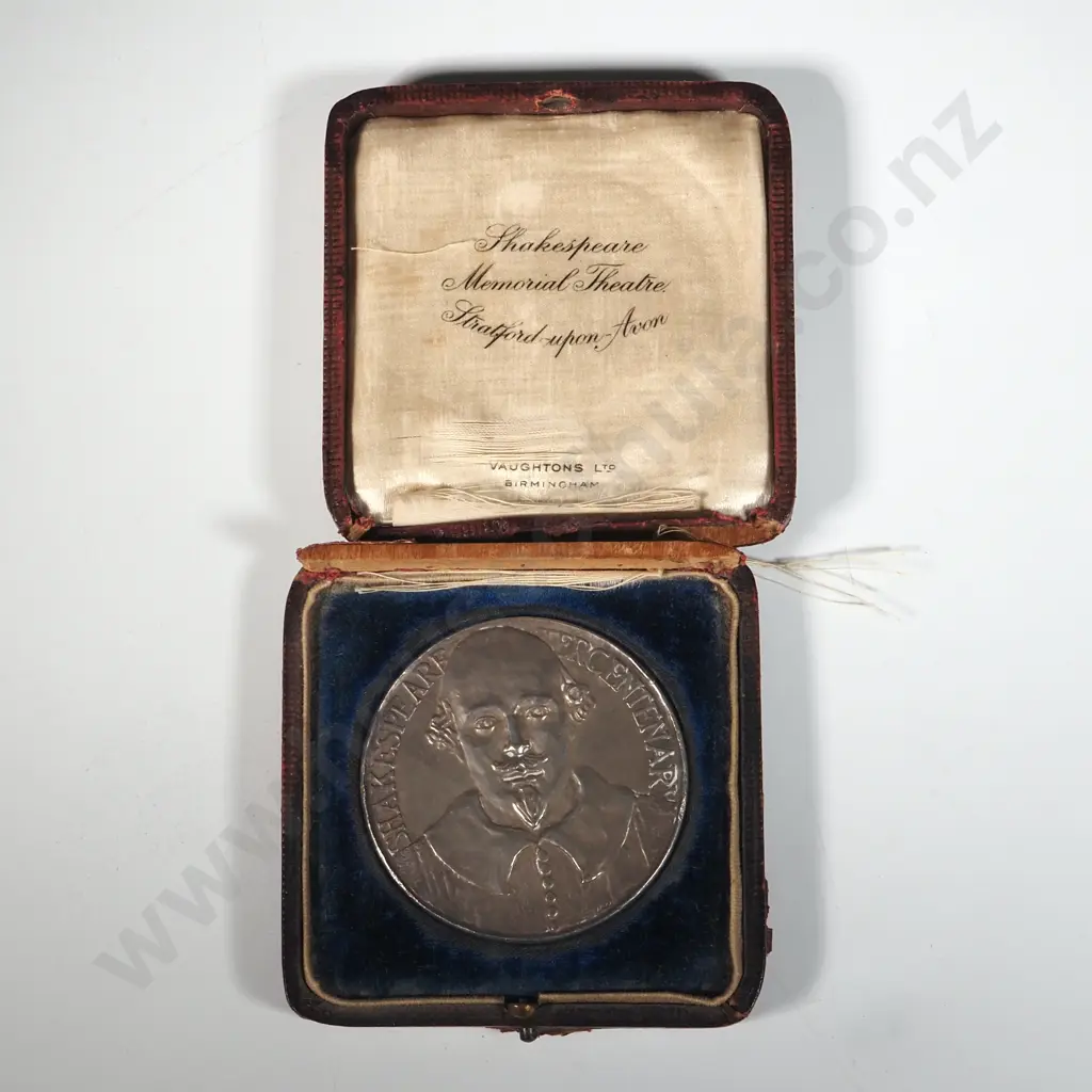 1916 Shakespeare Memorial Theatre Commemorative  Silver Commemorative Medal - 61.7 Grams .999 Silver  Image 1++