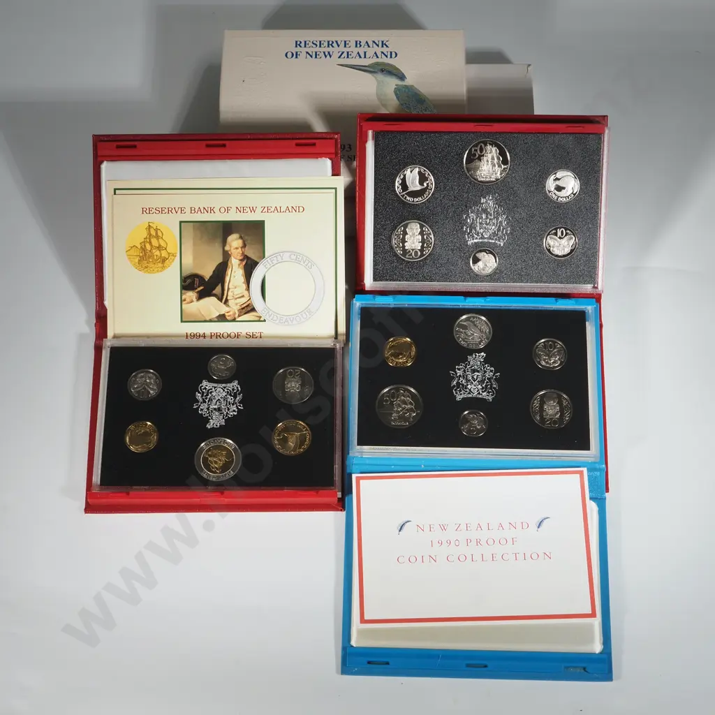 Three New Zealand Proof Coin Sets 1990/93/94  Image 1++