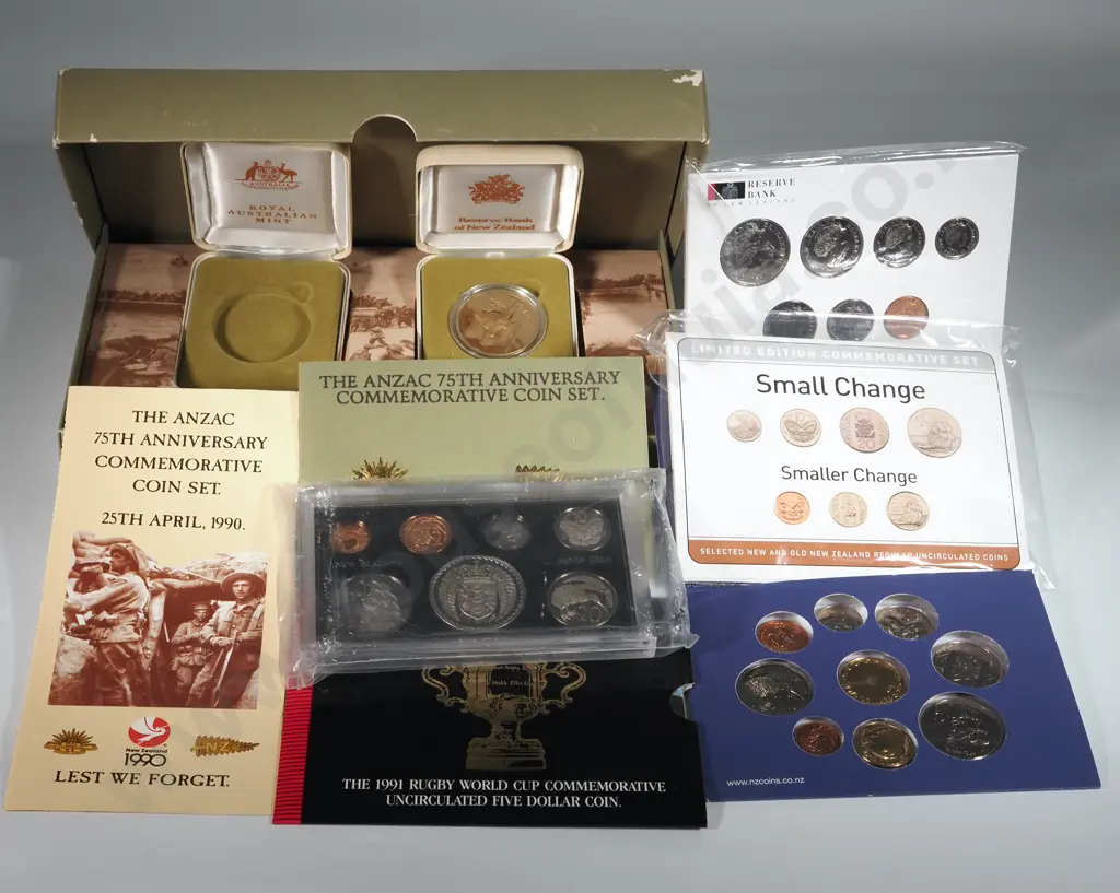 Five New Zealand Coin Sets & 1991 UNC $5 Coin  Image 1++