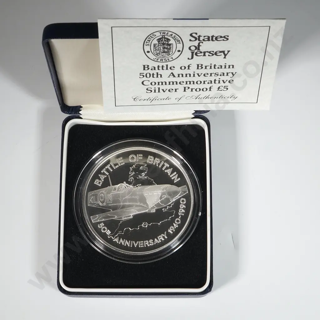 Jersey Cased 1990 5 Pounds Silver proof Coin - 155.56 Grams (5 Troy Ounces) of .999 Silver  Image 1++
