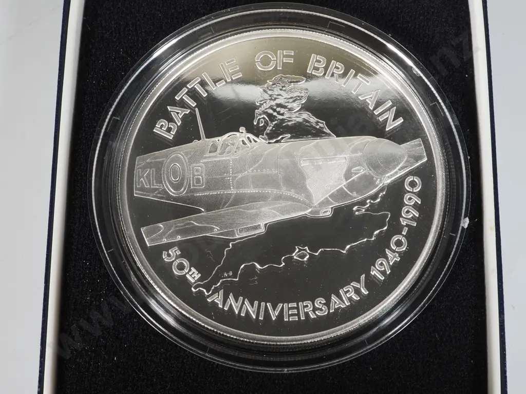 Jersey Cased 1990 5 Pounds Silver proof Coin - 155.56 Grams (5 Troy Ounces) of .999 Silver  Image 1++