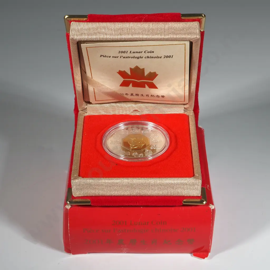 2001 Luna Silver Coin from Canada - 1 Troy Ounce ASW  Image 1++