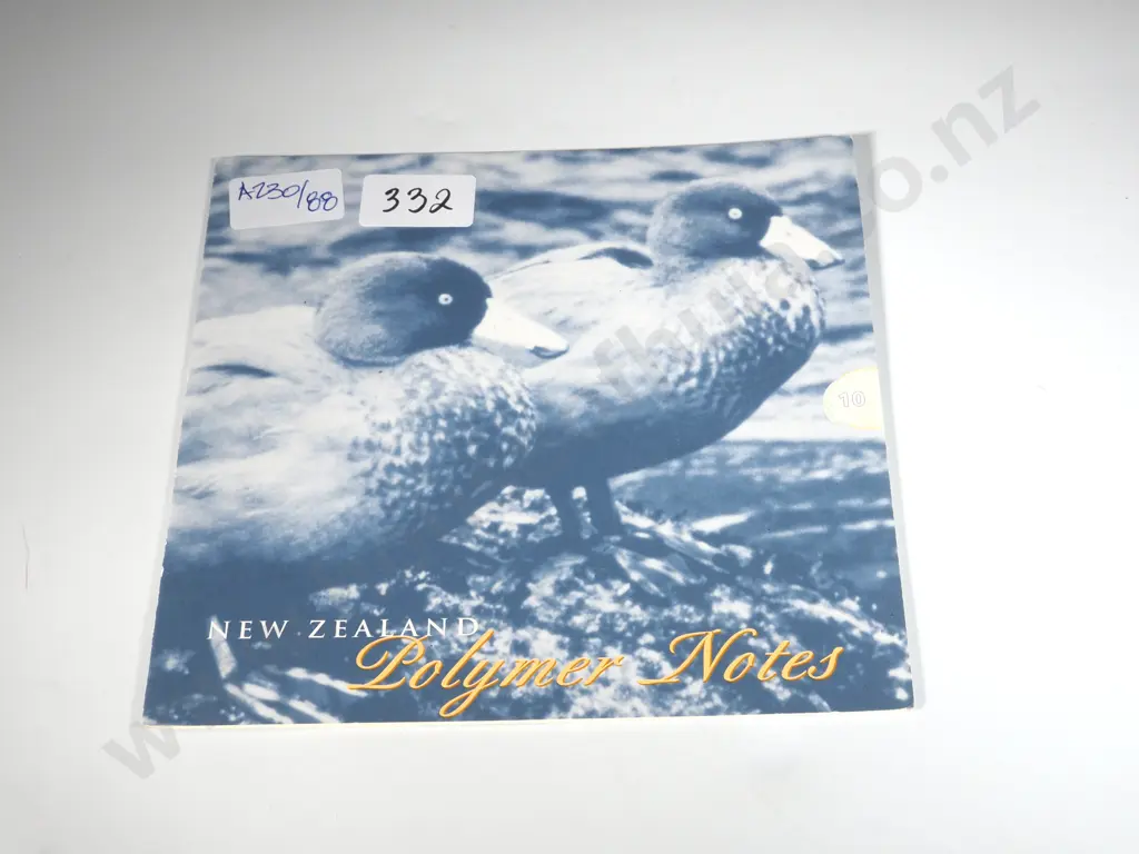 1999 Ten Dollar Uncut Sheet of Two Presentation Pack  Image 1++