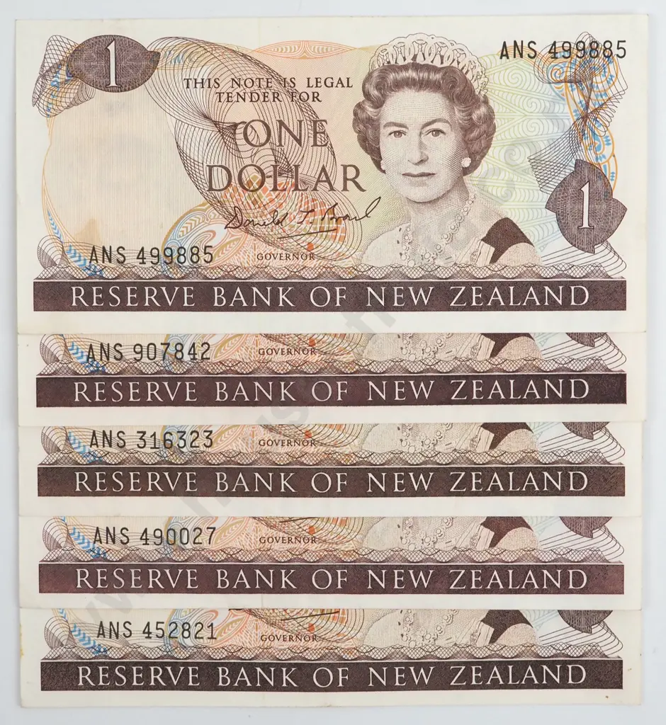 Five New Zealand One Dollar Brash Banknotes- Last Prefix  Image 1++