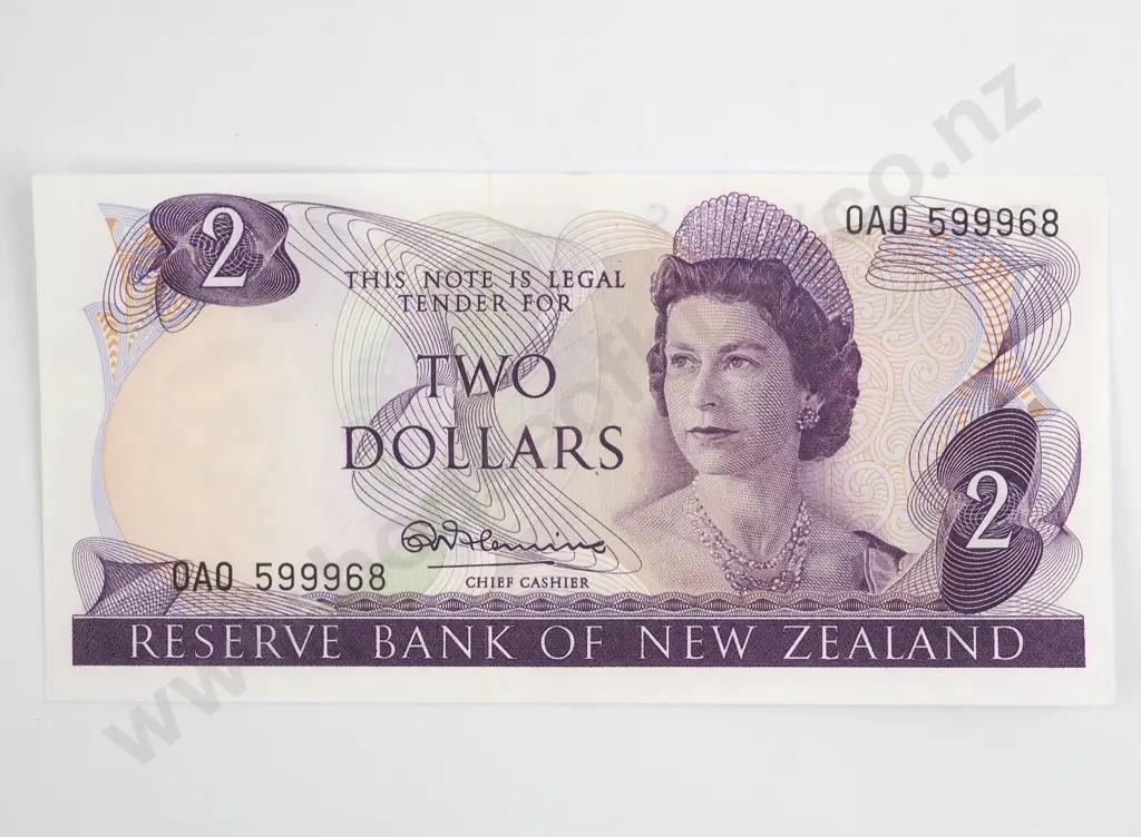 New Zealand Two Dollar Fleming Banknote AUNC Image 1++