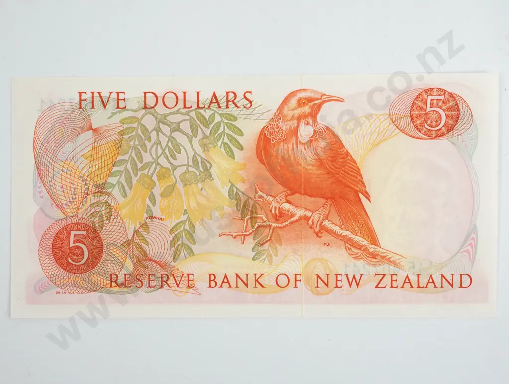 New Zealand Five Dollar Hardie Banknote AUNC  Image 1++