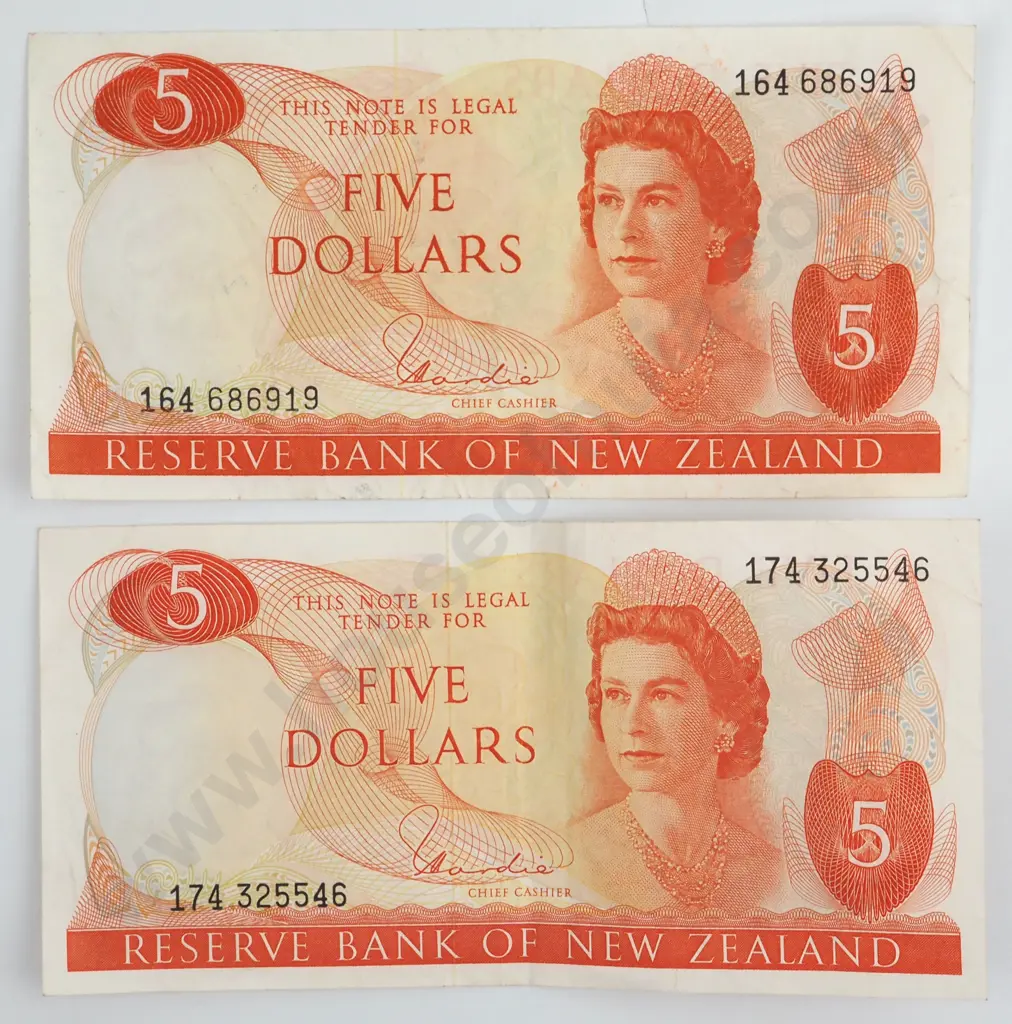 Two Five Dollar New Zealand Hardie Banknotes - Better Grades  Image 1++