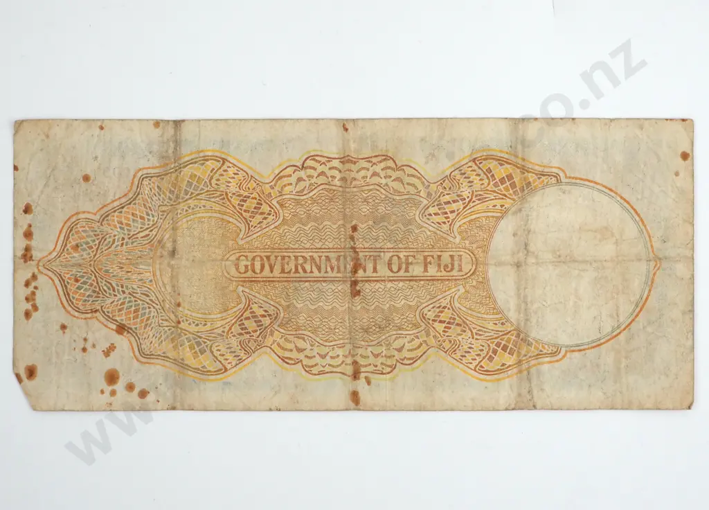 1950 Fiji Five Shilling Banknote  Image 1++