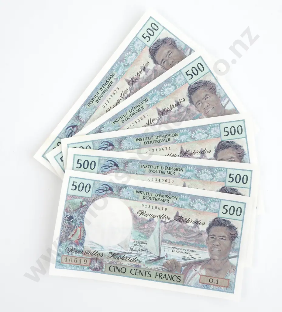 5 Consecutive New Hebrides 500 Francs - Paper Rippled as Issued - CV $675 USD Image 1++
