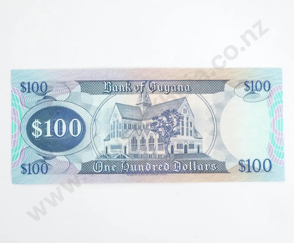 Guyana 100 Dollar Banknote - AUNC  Image 1++