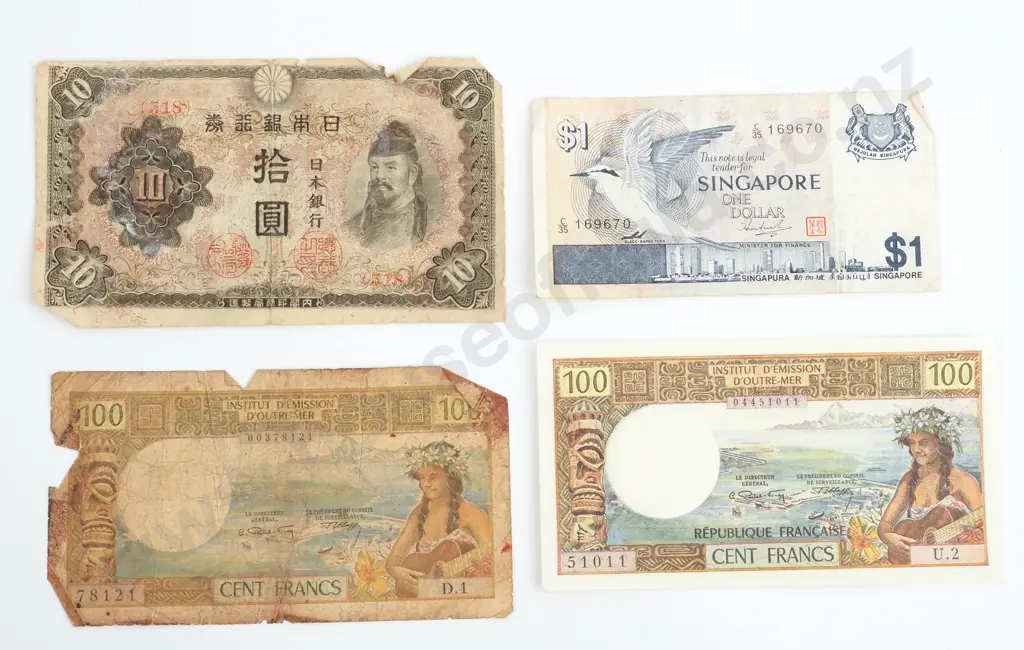 Assorted International Banknotes  Image 1++