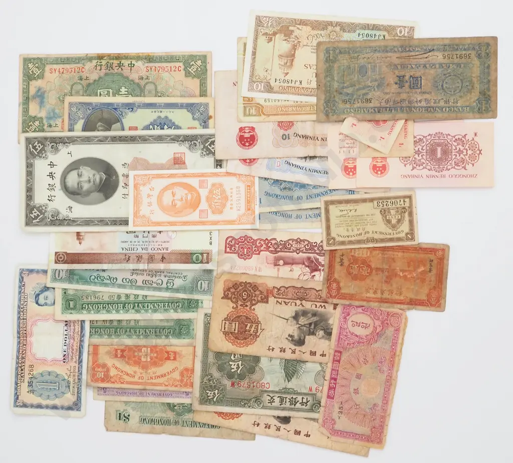Assorted Vintage & Antique Asian Banknotes  Image 1++