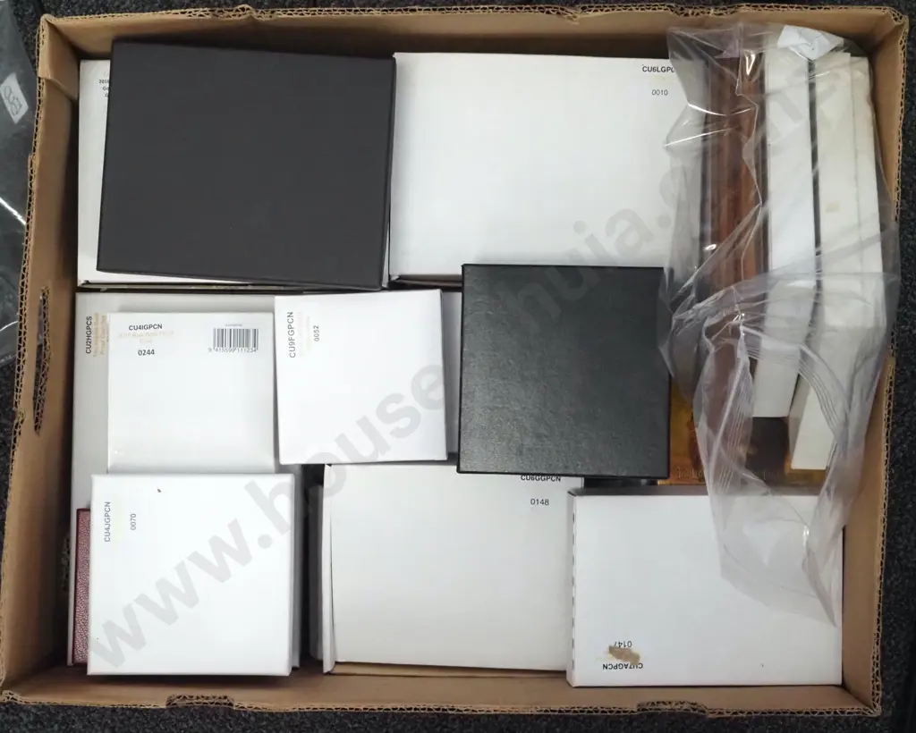 Assorted Lot of 30 New Zealand Gold Coin Proof Boxes w Certificates  Image 1++