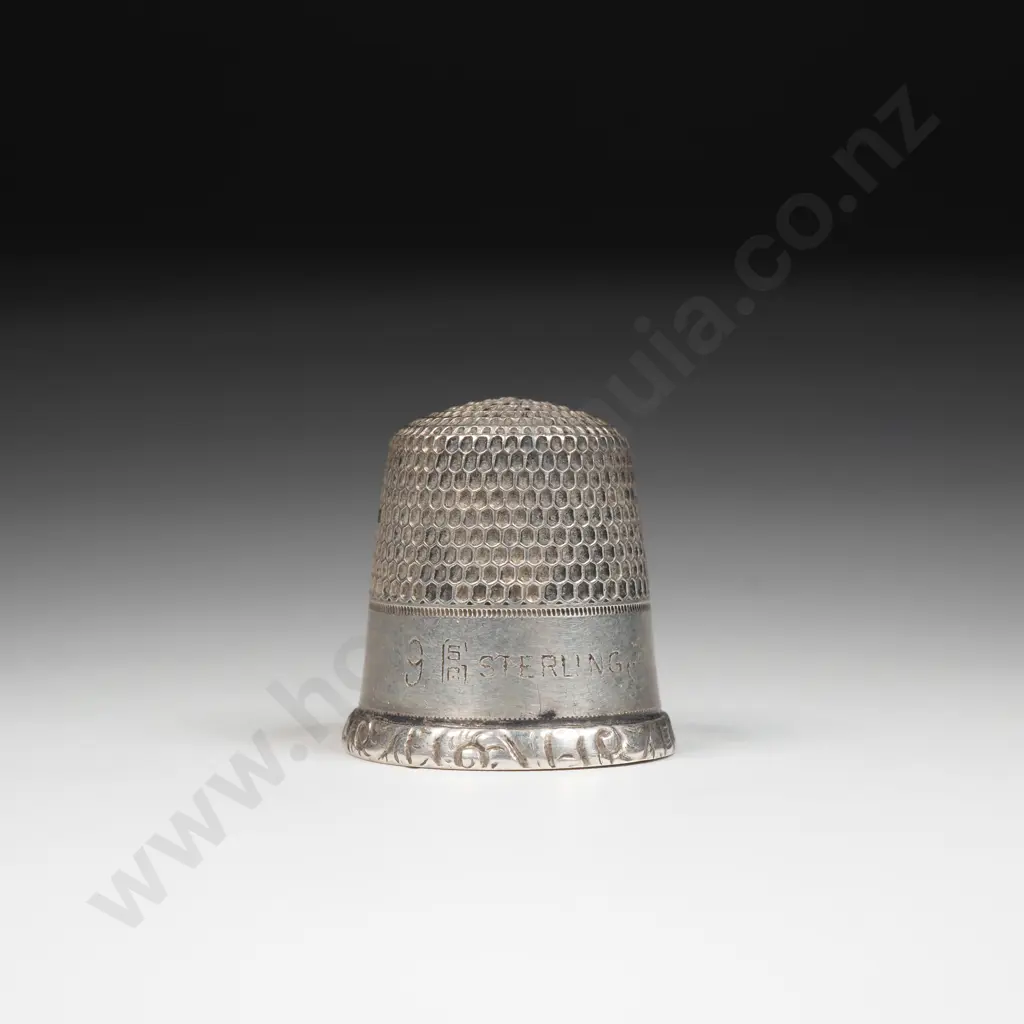 Sterling Silver Thimble w Scroll Base - Marked Sterling - Size 9 Image 1++