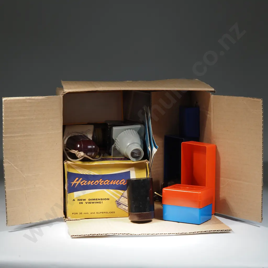 Hanimex Slide Viewer, Vintage Wooden Slide Viewer, Bakelite Container For Films & Capstan Quikstrop Razor Sharpener  Image 1++