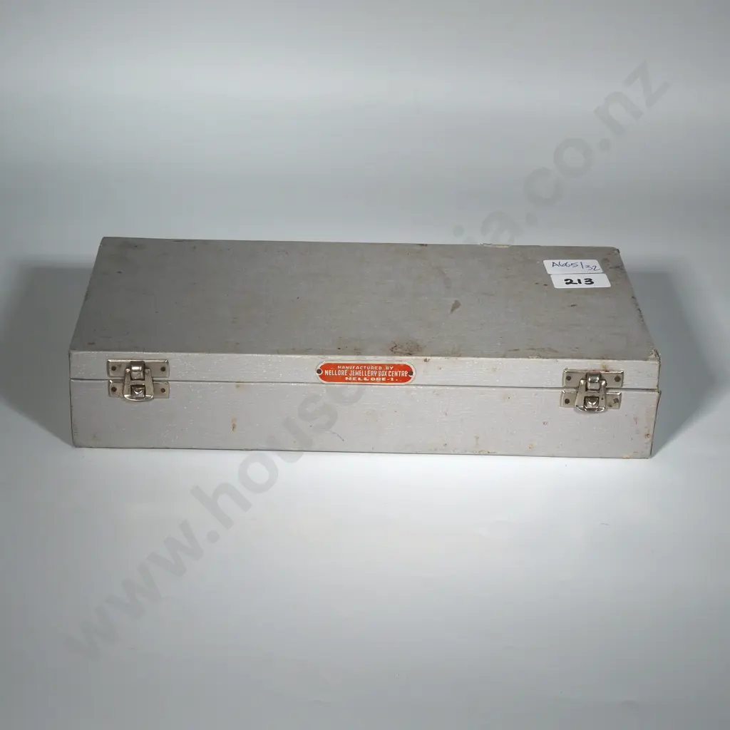 Vintage Jewellery Box by Nellore Jewellery Box Centre  Image 1++