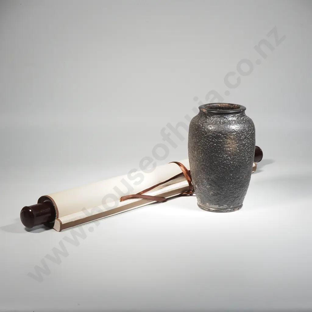 Vintage Meiji Japanese Tokanabe Vase A/F & Hand Painted Scroll. Image 1++