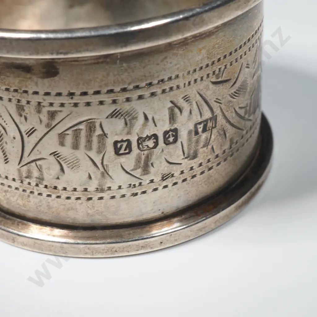 Sterling Silver Serviette Ring w  Engraved Band  Image 1++