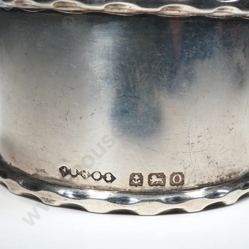 Sterling Silver Serviette Ring w Plain Body  Image 1++