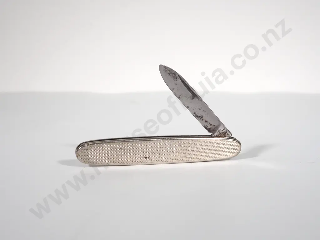 Small Metal Pocket Knife Image 1++