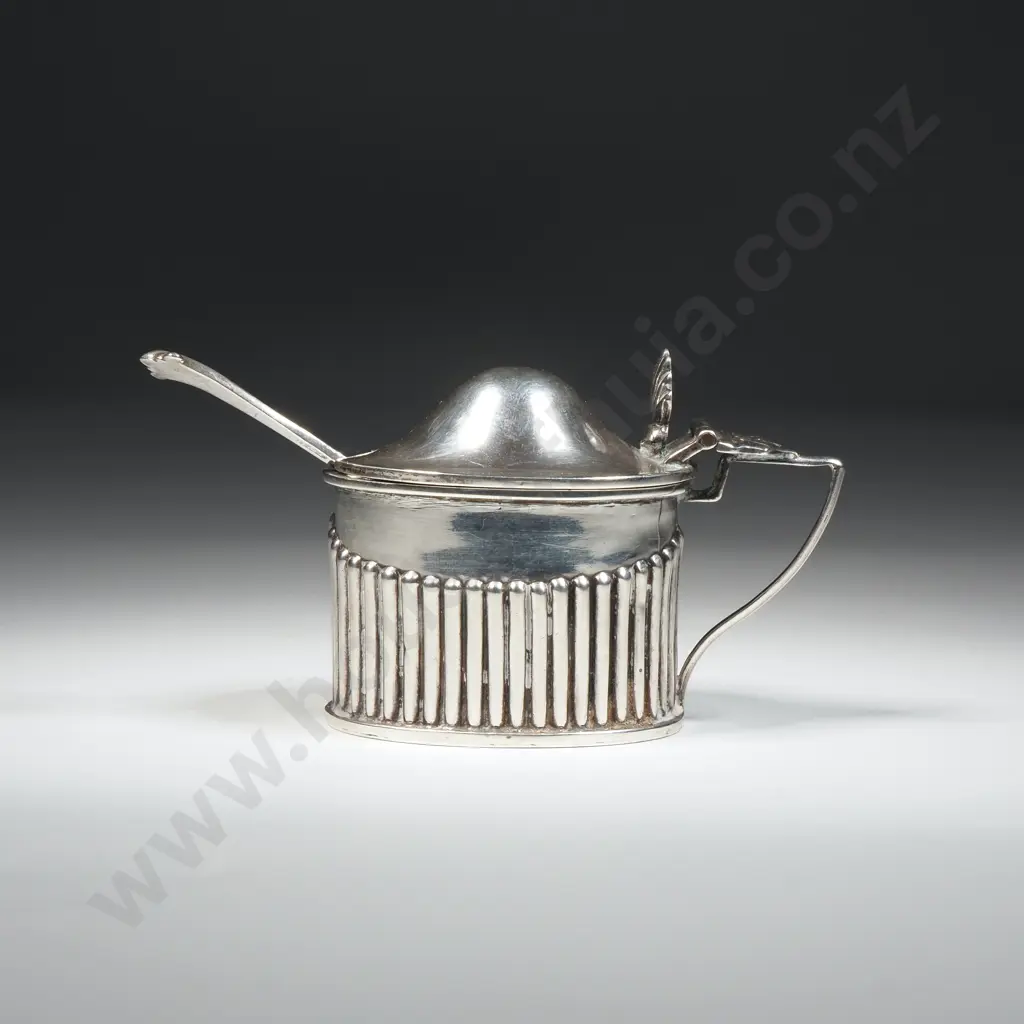 Sterling Silver Adams Shaped Mustard Pot w Blue Glass Liner & Spoon Image 1++