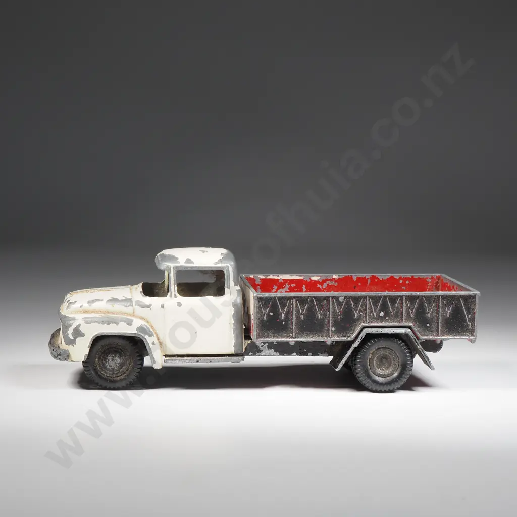 Micro Models 1:43 Scale Diecast Ford OHV V8 Tray Truck Image 1++