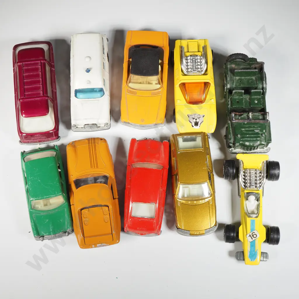Ten Mixed Matchbox Vehicles Image 1++
