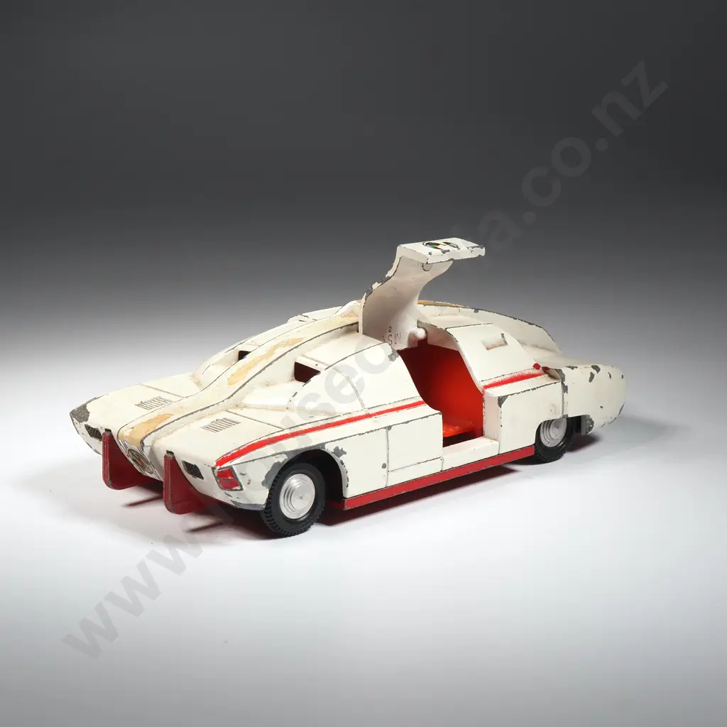 Dinky Toys: Maximum Security Vehicle Image 1++