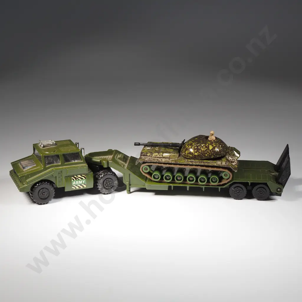 Matchbox 'Battle Kings': Tank Transporter & M48 A2 Tank Image 1++