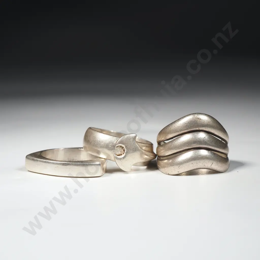 Three Heavy Sterling Silver Rings Image 1++