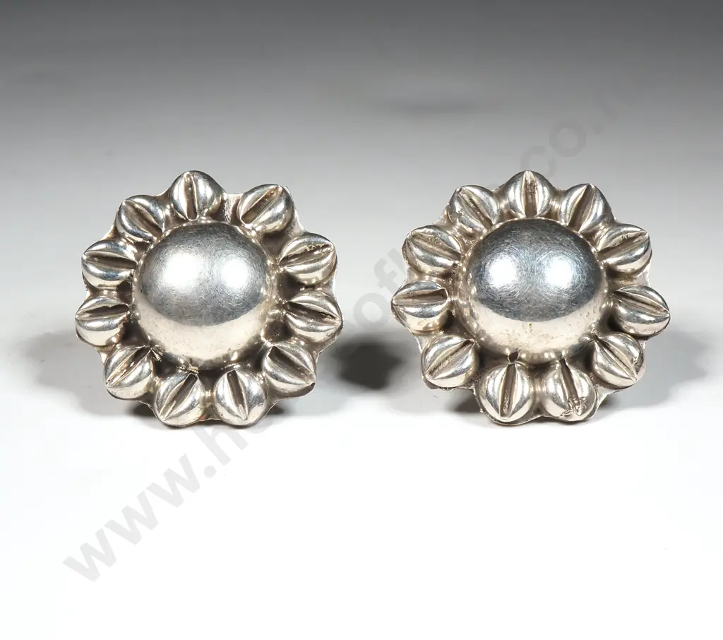 Pair Of Sterling Silver Floral Shaped Earrings. Image 1++