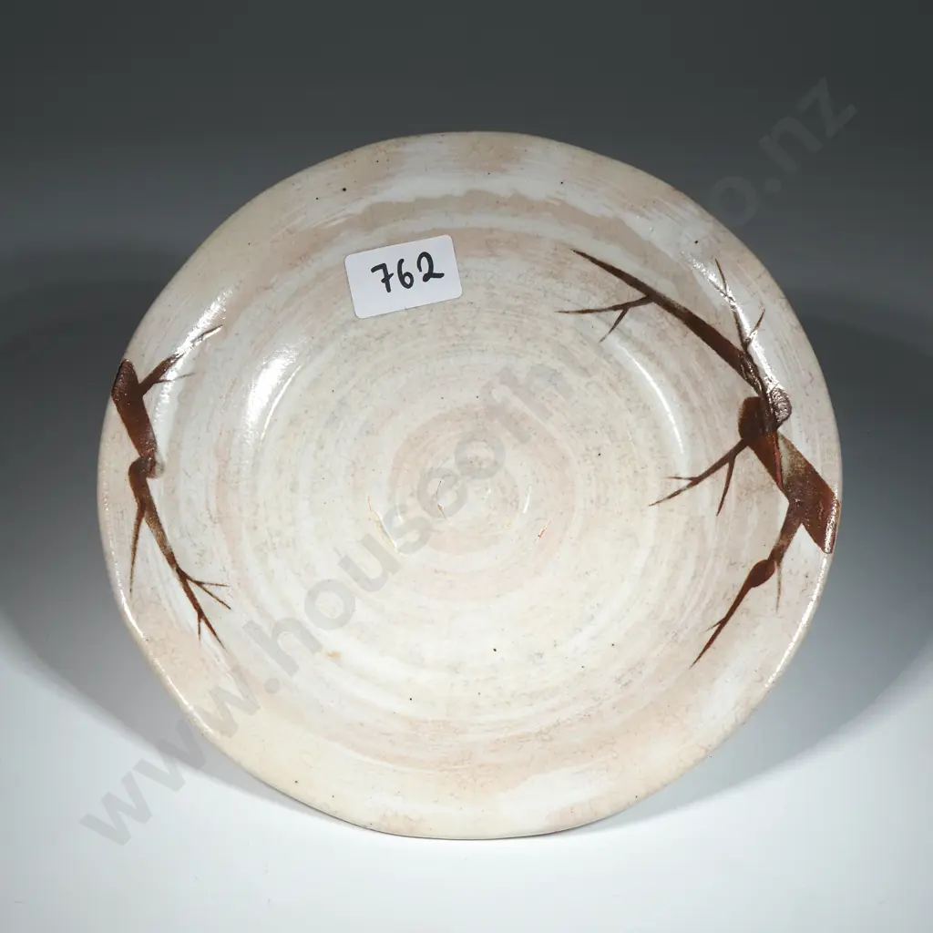 Japanese? Shallow Bowl with Beige Ground & Decorated With Pine Needles  Image 1++