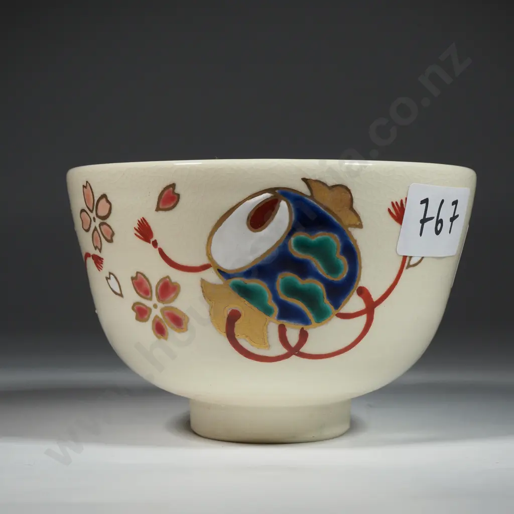Japanese Satsuma Tea Bowl, also Known as A Chawan w Crackle Glaze Finish. Signed To Base Of  Bowl . Image 1++