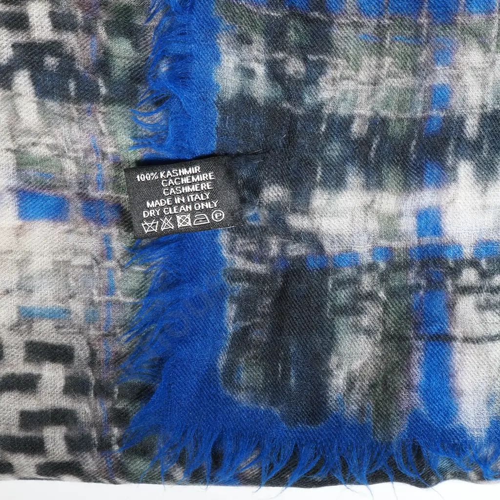 CHANEL Cashmere Shawl Image 1++