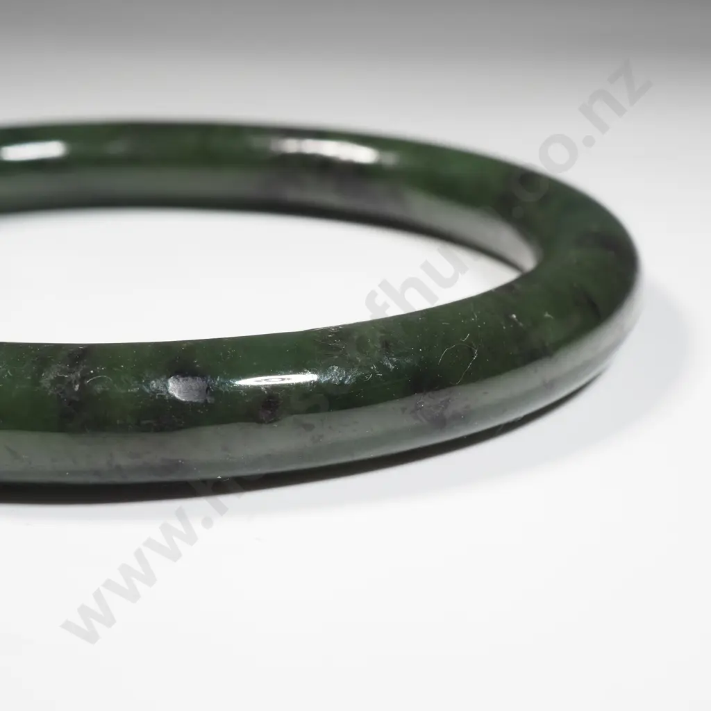 Greenstone Bangle Image 1++