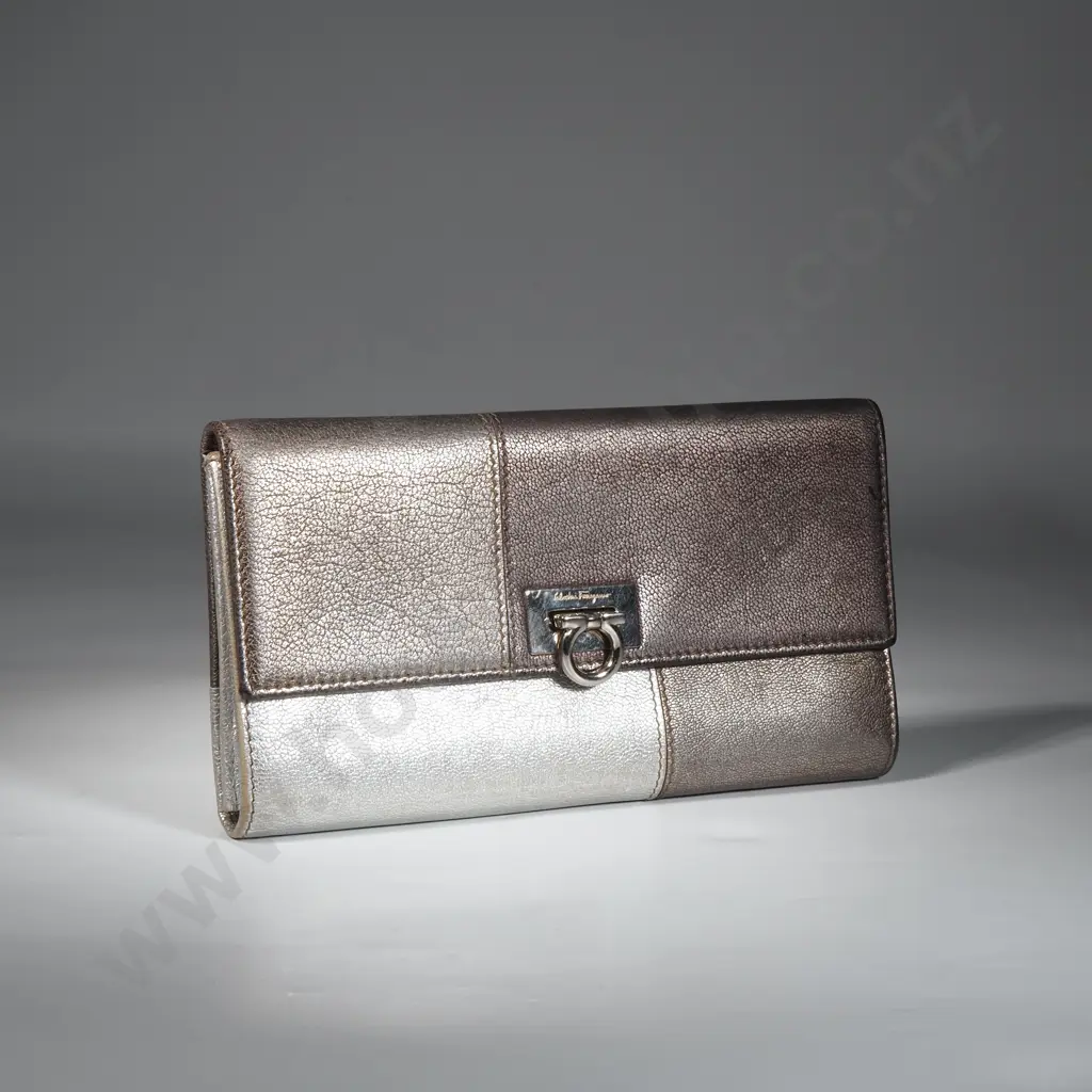 SALVATORE FERRAGAMO Gancini Continental Metallic Wallet Image 1++