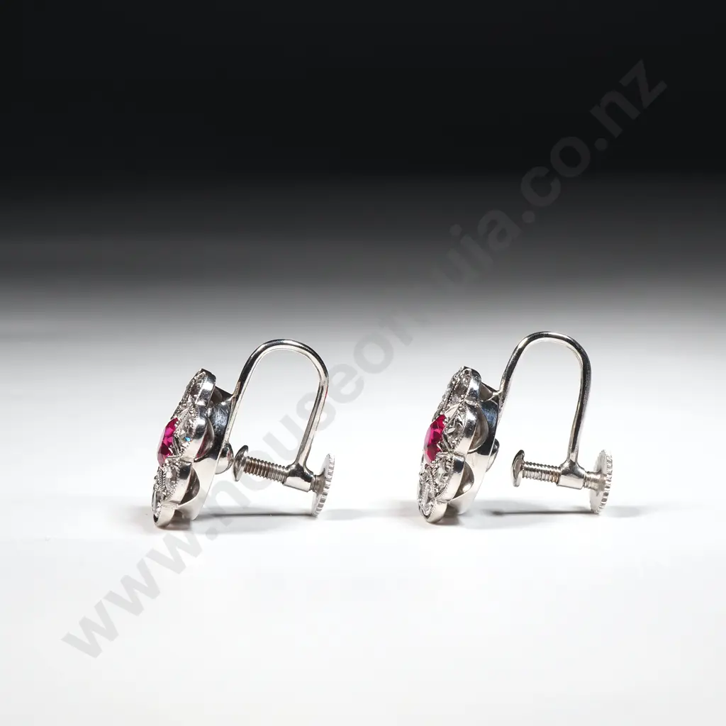 9ct White Gold Earrings Set With White & Pink Stones  In The Form Of A Flower. Image 1++