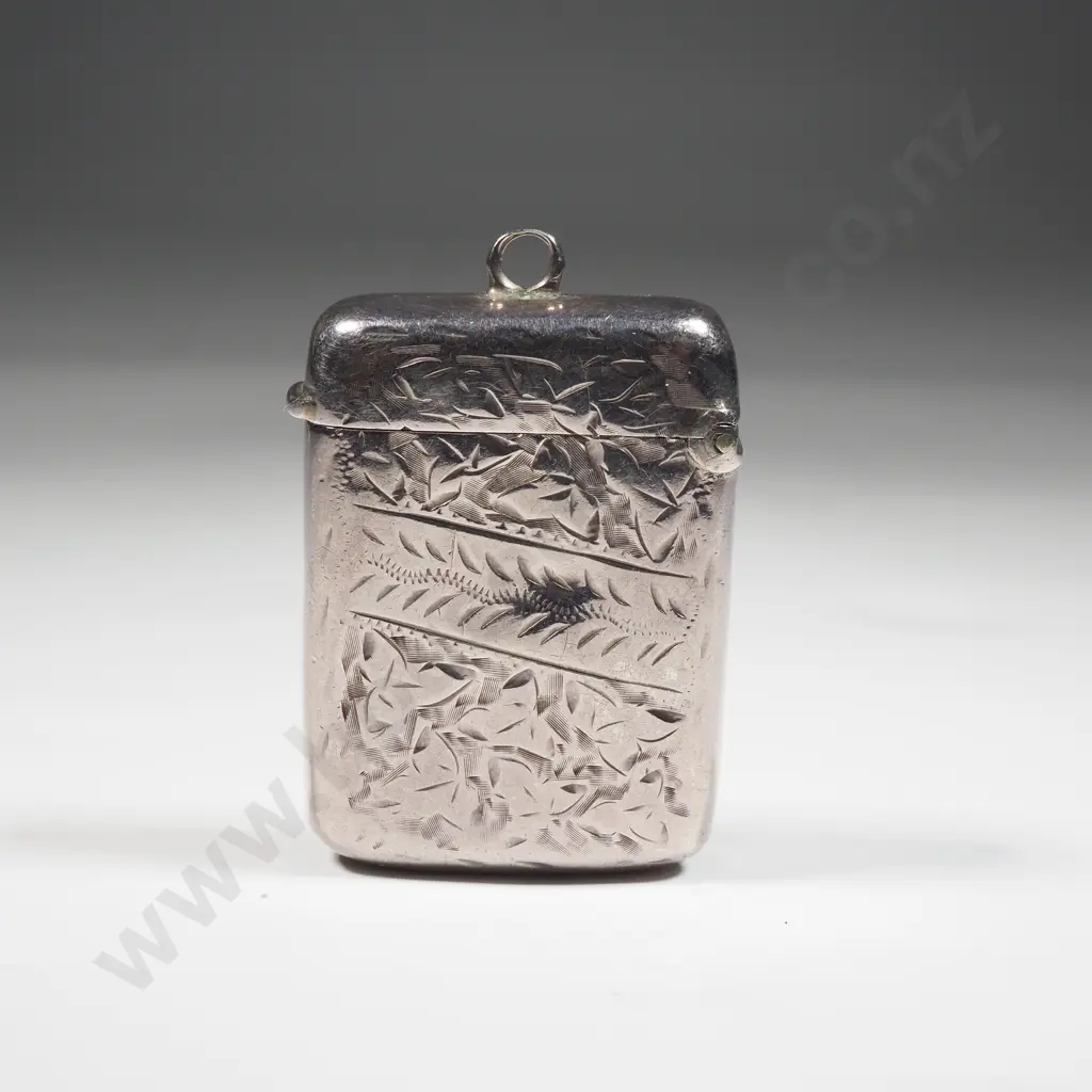 Sterling Silver Vesta Box With Ribbon Shaped Cartouche & Allover Leaf Decoration  Image 1++