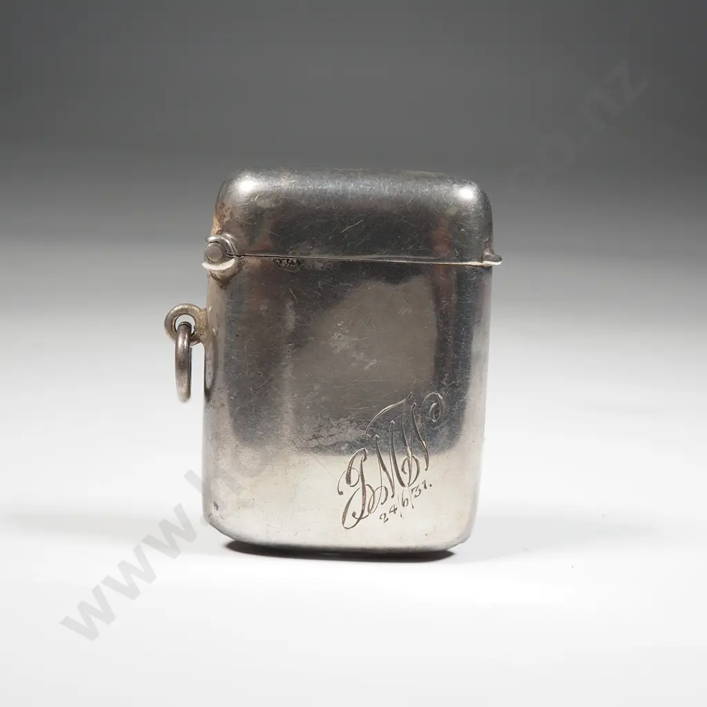 Sterling Silver Vesta Case Engraved JMN 24/7/31. Image 1++