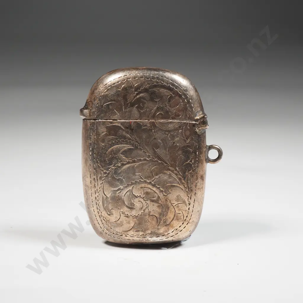 Sterling Silver Vesta Box With Allover Scroll Decoration & Empty Circular Cartouche Image 1++