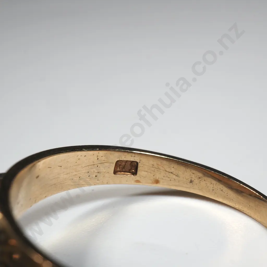 9ct Gold Blue Stone Ring Image 1++