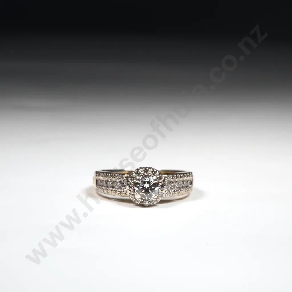 9ct Gold & Diamond Ring Image 1++