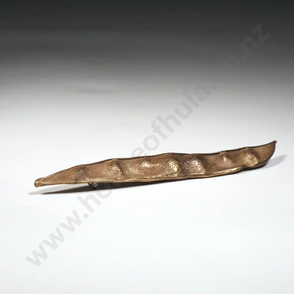 Handcrafted Bob Wyber Copper Seedpod Brooch Image 1++
