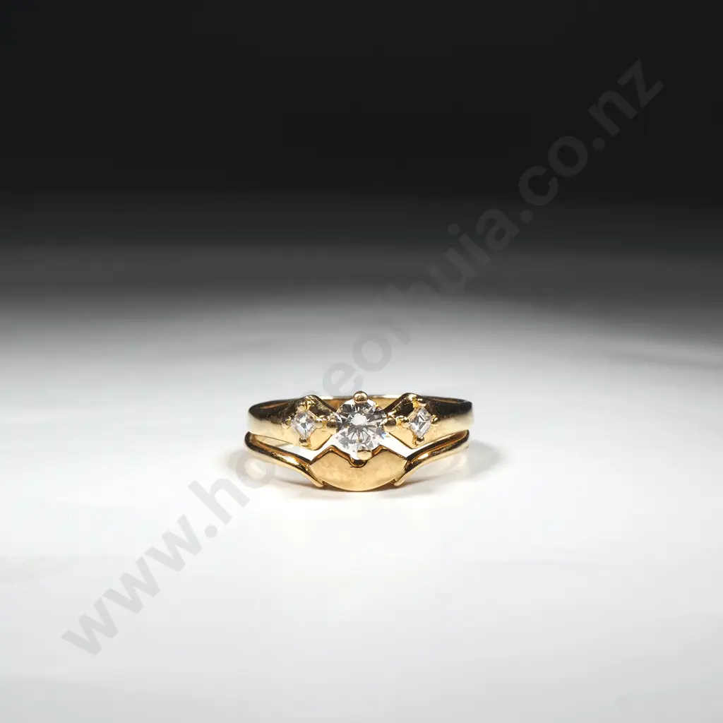 18ct Yellow Gold Diamond Solitaire Bridal Set- Evaluation of $3,380 Image 1++