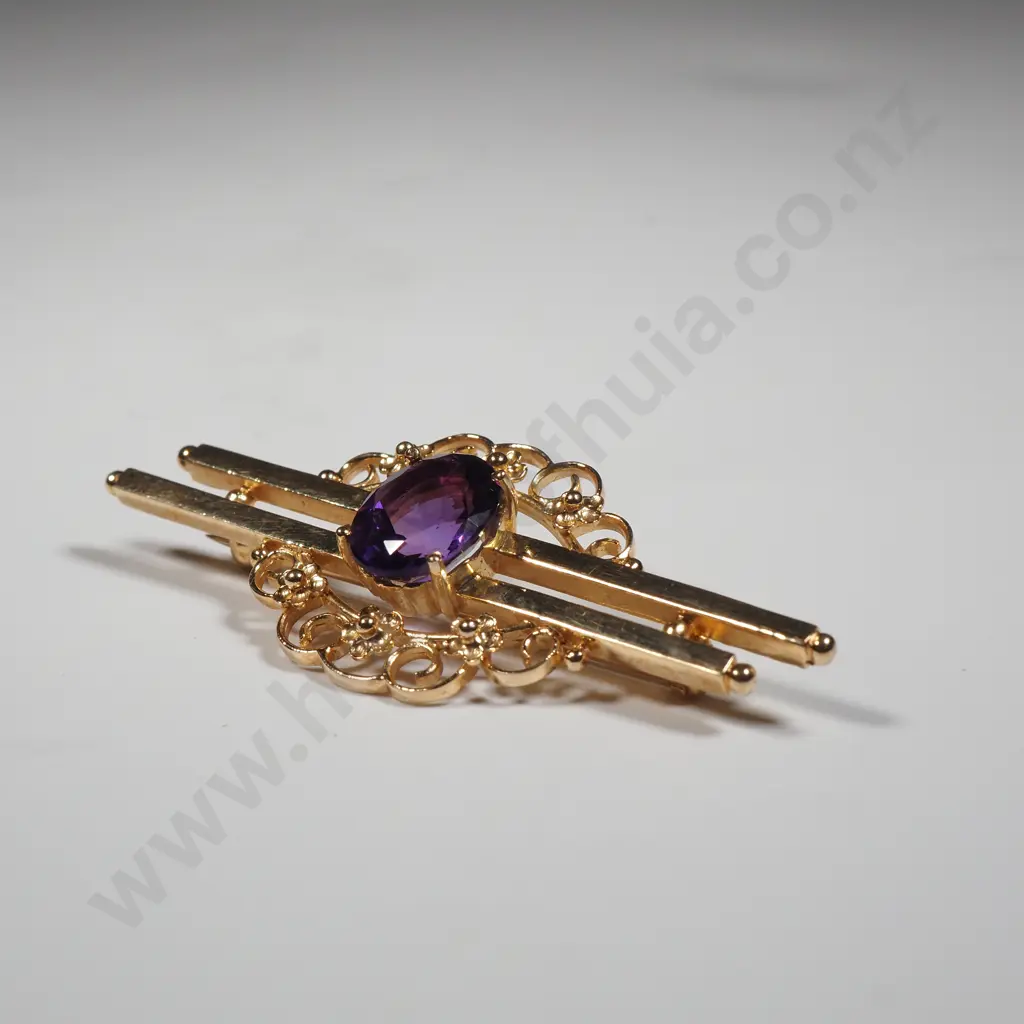 9ct Amethyst Bar Brooch Image 1++