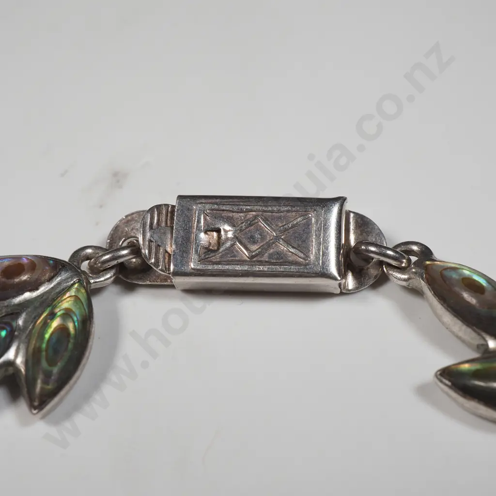 Sterling Silver Paua Shell Bracelet With Interlocking Leaf Design  Image 1++