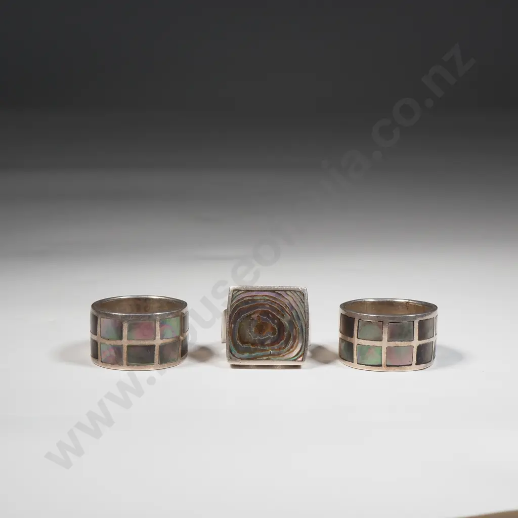 Three Sterling Silver & Paua Rings Image 1++
