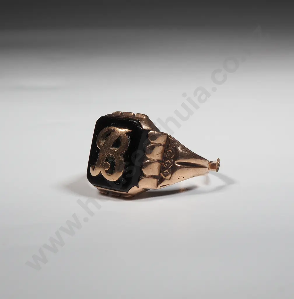 Vintage 9ct Gold Signet Ring A/F Image 1++